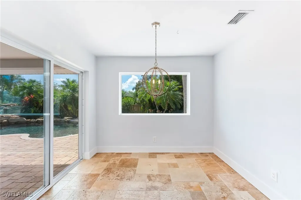 2360 Outrigger Lane Naples FL 34104