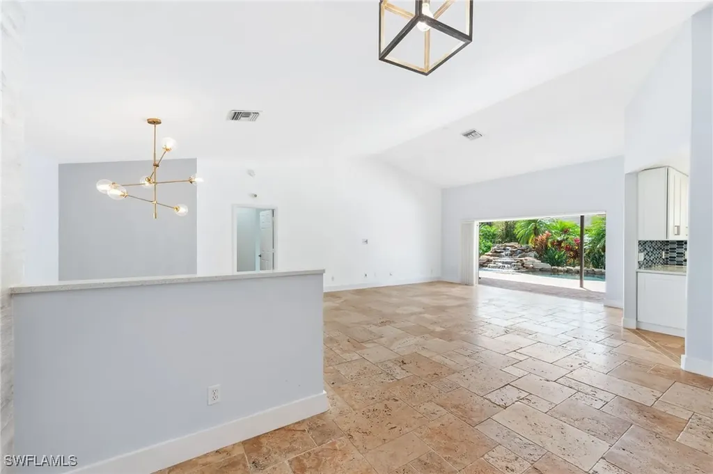 2360 Outrigger Lane Naples FL 34104