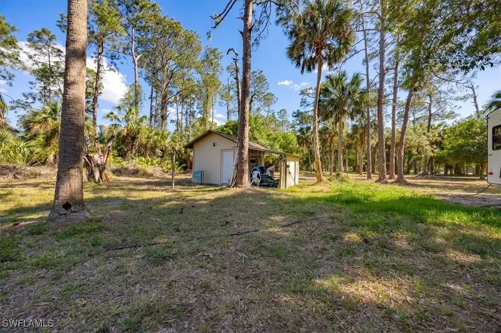 110 10th Street SE Naples FL 34117