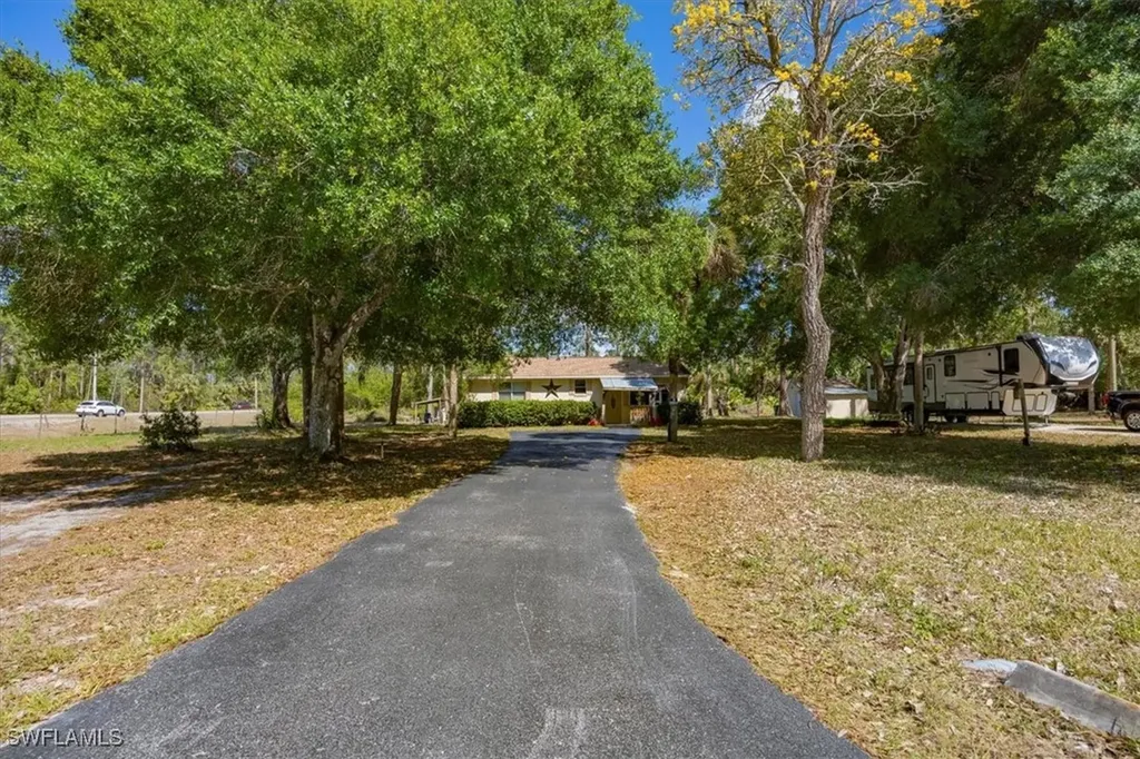 110 10th Street SE Naples FL 34117