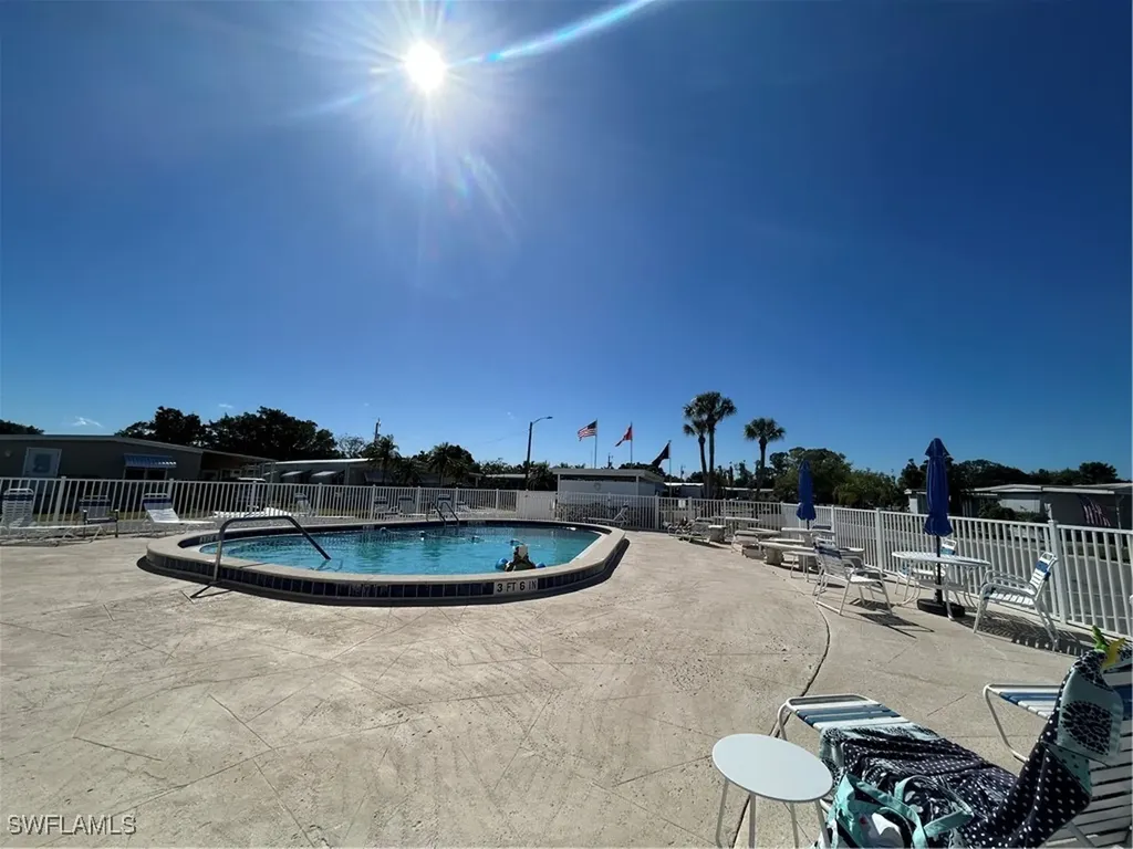 2773 Indianwood Drive North Fort Myers FL 33917