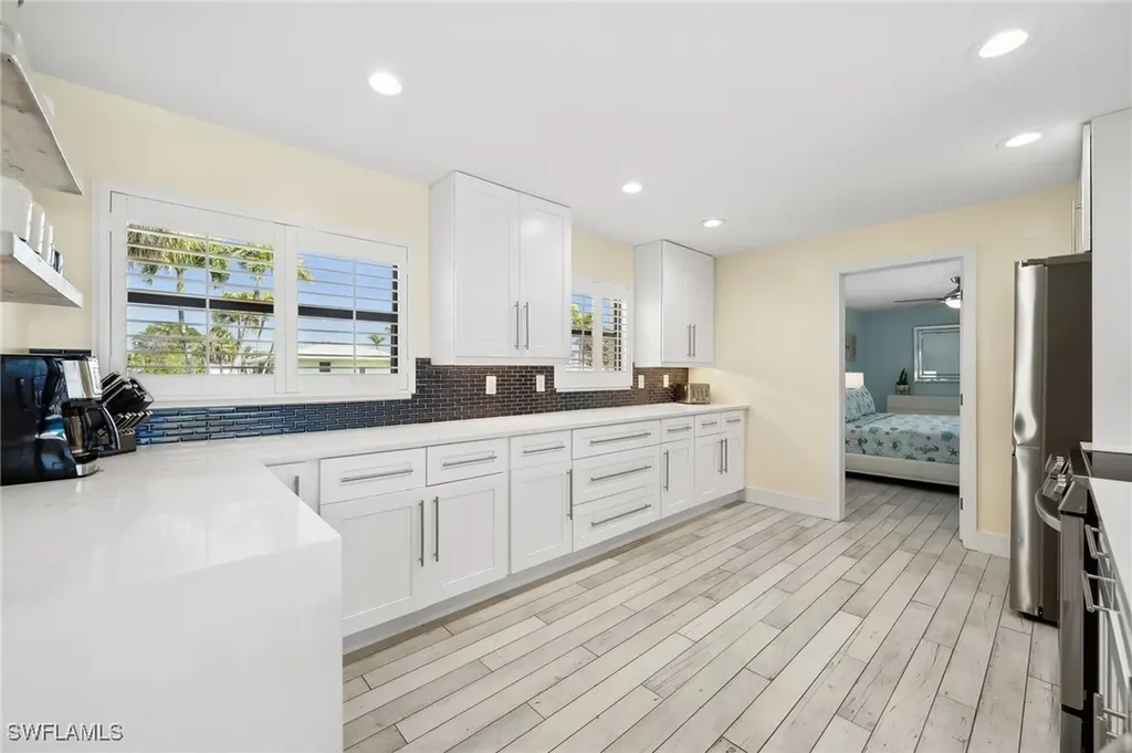 1600 Edith Esplanade Cape Coral FL 33904