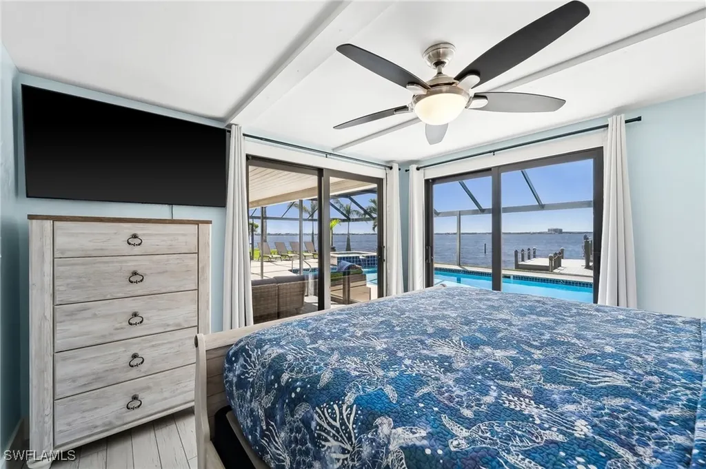 1600 Edith Esplanade Cape Coral FL 33904