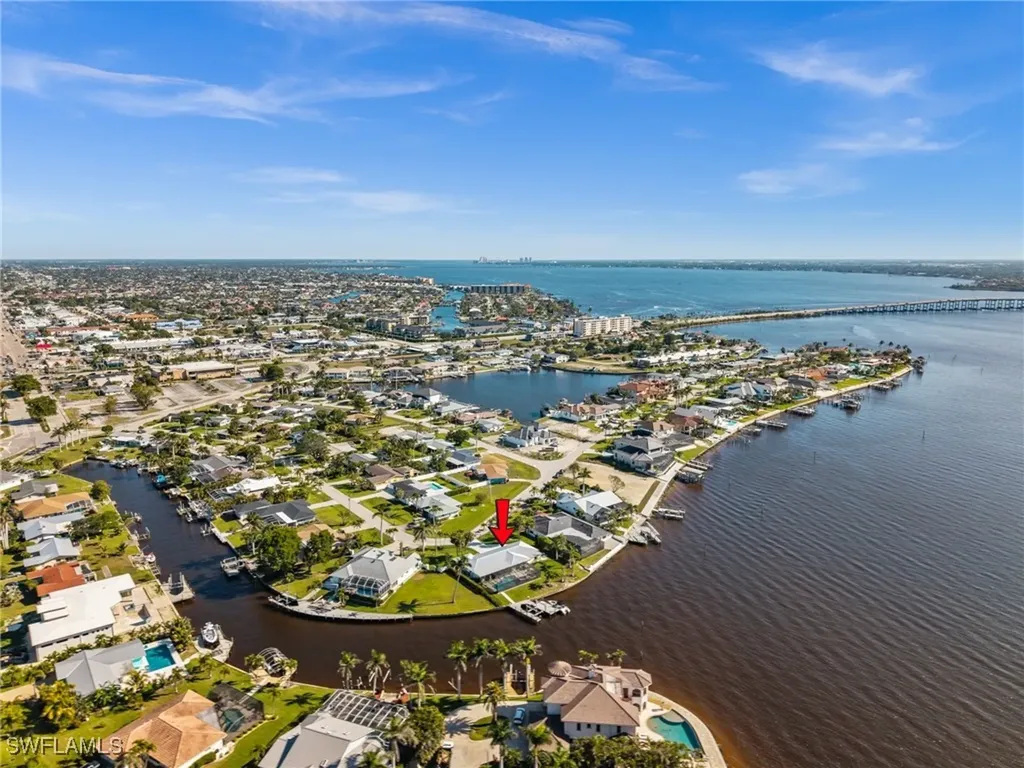 1600 Edith Esplanade Cape Coral FL 33904