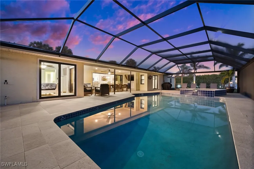 1600 Edith Esplanade Cape Coral FL 33904
