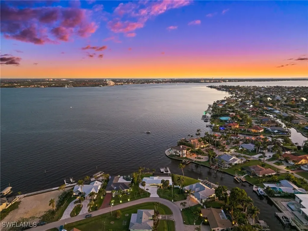 1600 Edith Esplanade Cape Coral FL 33904