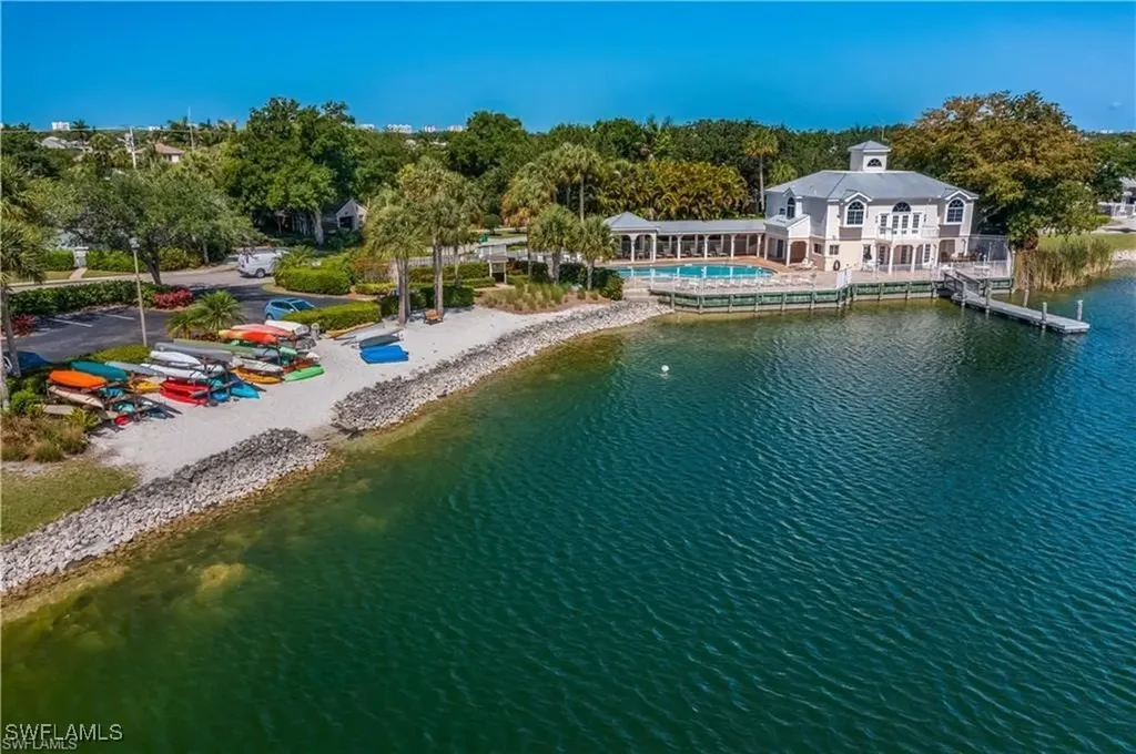 2761 Citrus Lake Drive Naples FL 34109