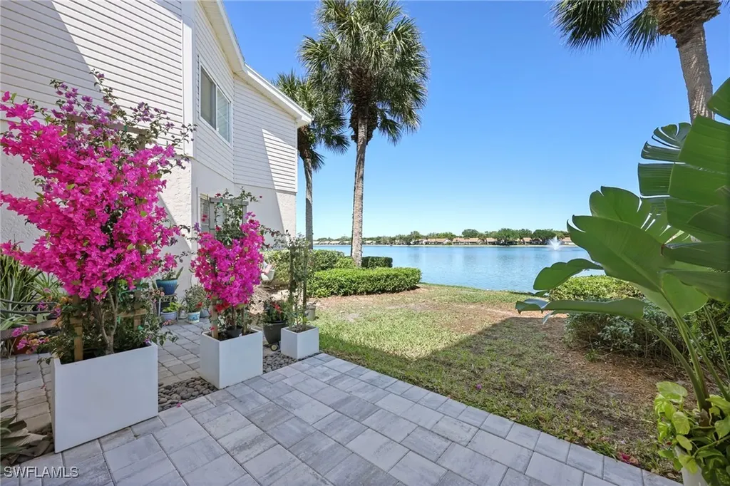 2761 Citrus Lake Drive Naples FL 34109