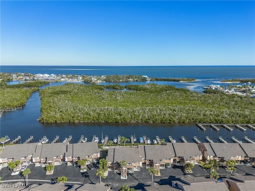 7596 Captains Harbor Drive Bokeelia FL 33922