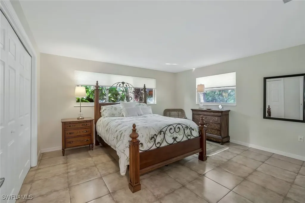 1547 Bembury Drive Naples FL 34102