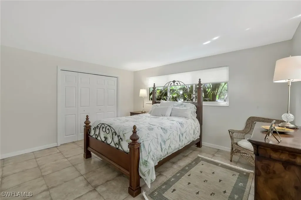 1547 Bembury Drive Naples FL 34102