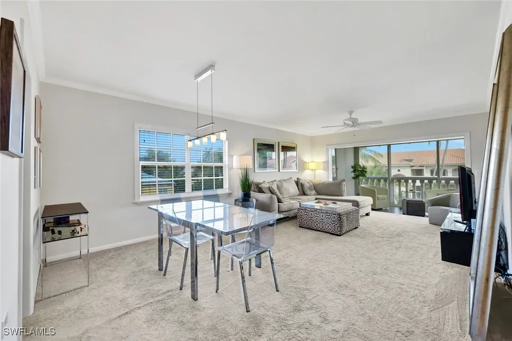 666 3rd Street S Naples FL 34102