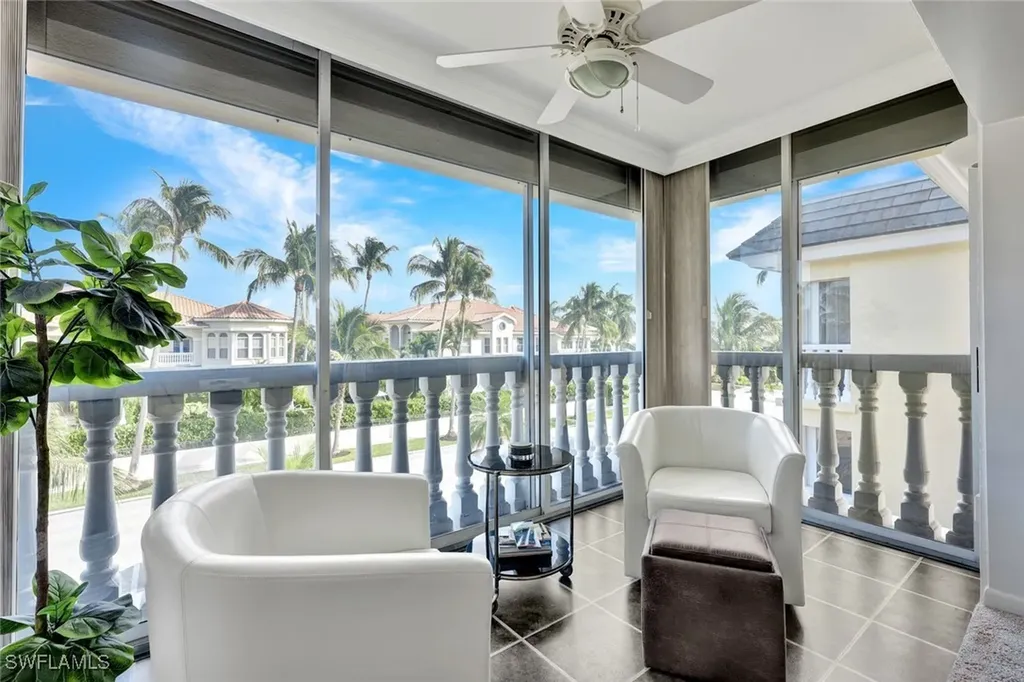666 3rd Street S Naples FL 34102