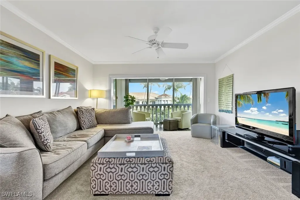 666 3rd Street S Naples FL 34102