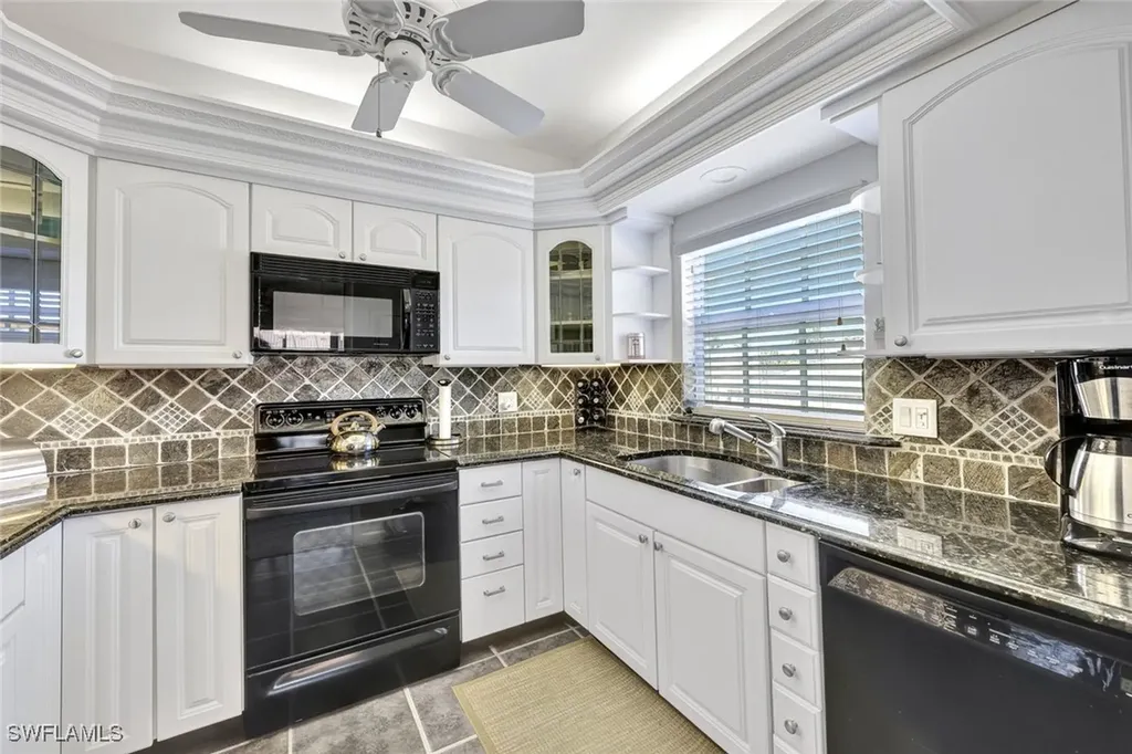 666 3rd Street S Naples FL 34102