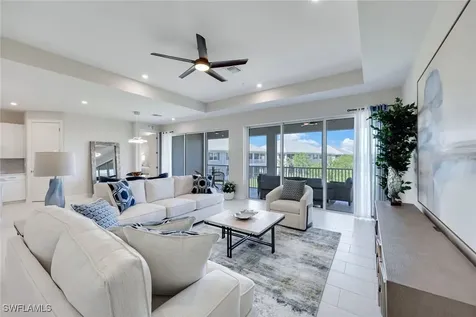 273 Indies Drive E Naples FL 34114