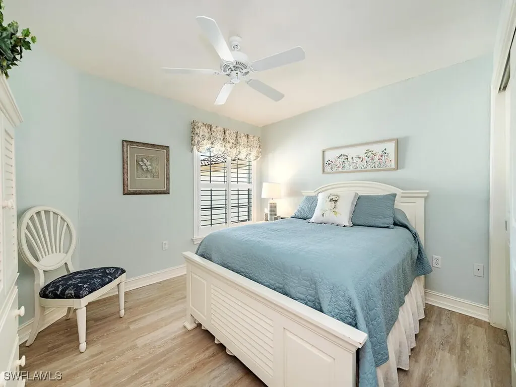 8169 Saratoga Drive Naples FL 34113