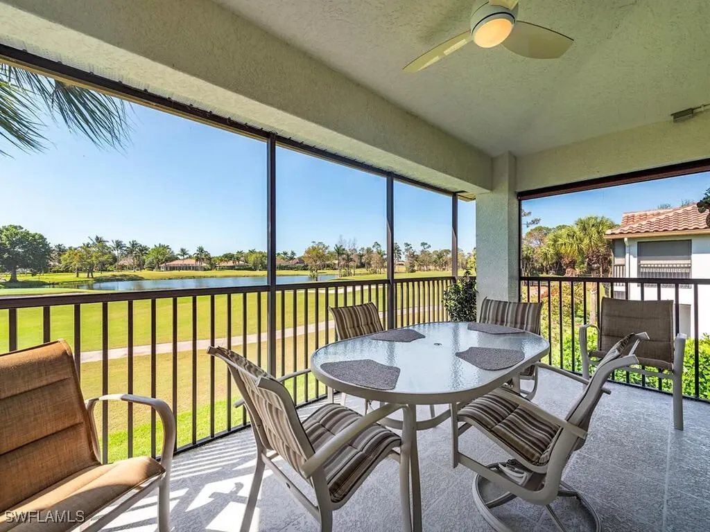 8169 Saratoga Drive Naples FL 34113