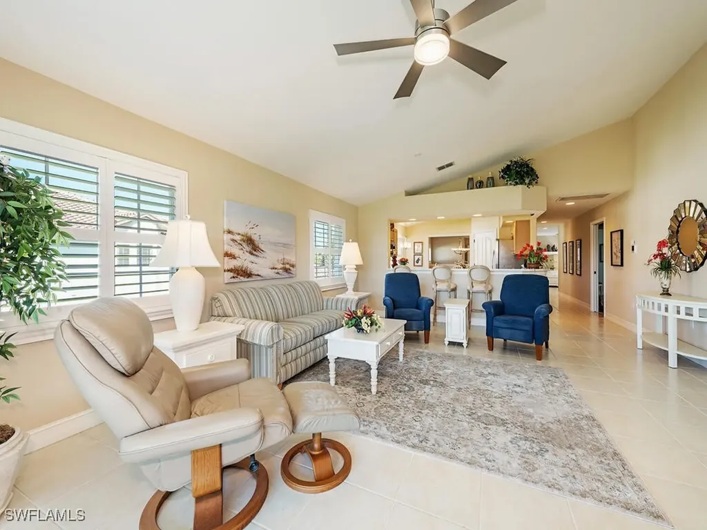 8169 Saratoga Drive Naples FL 34113