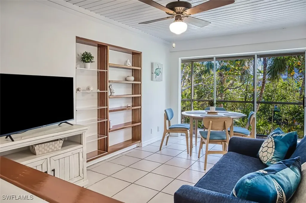 459 Lagoon Drive Sanibel FL 33957