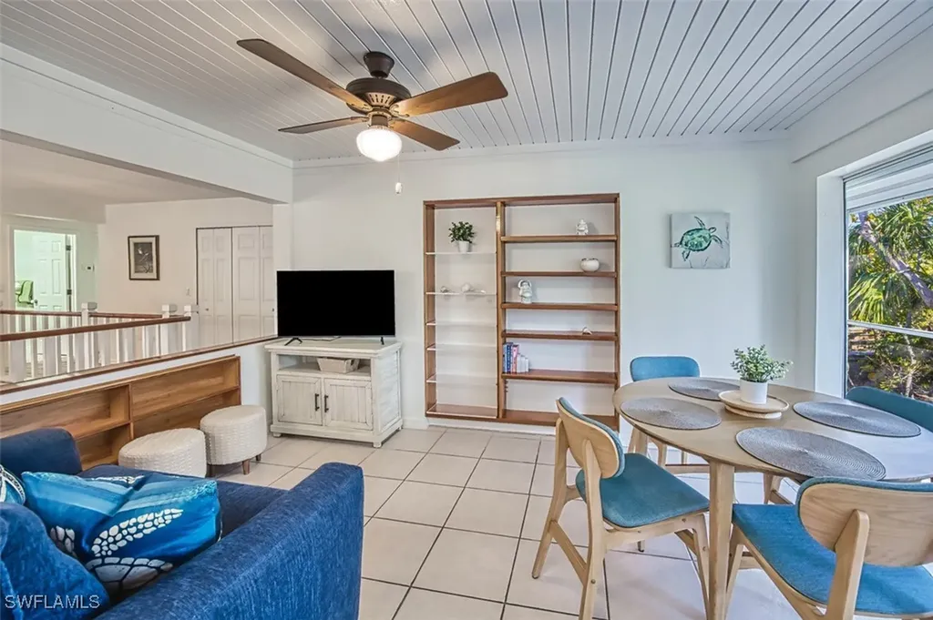 459 Lagoon Drive Sanibel FL 33957