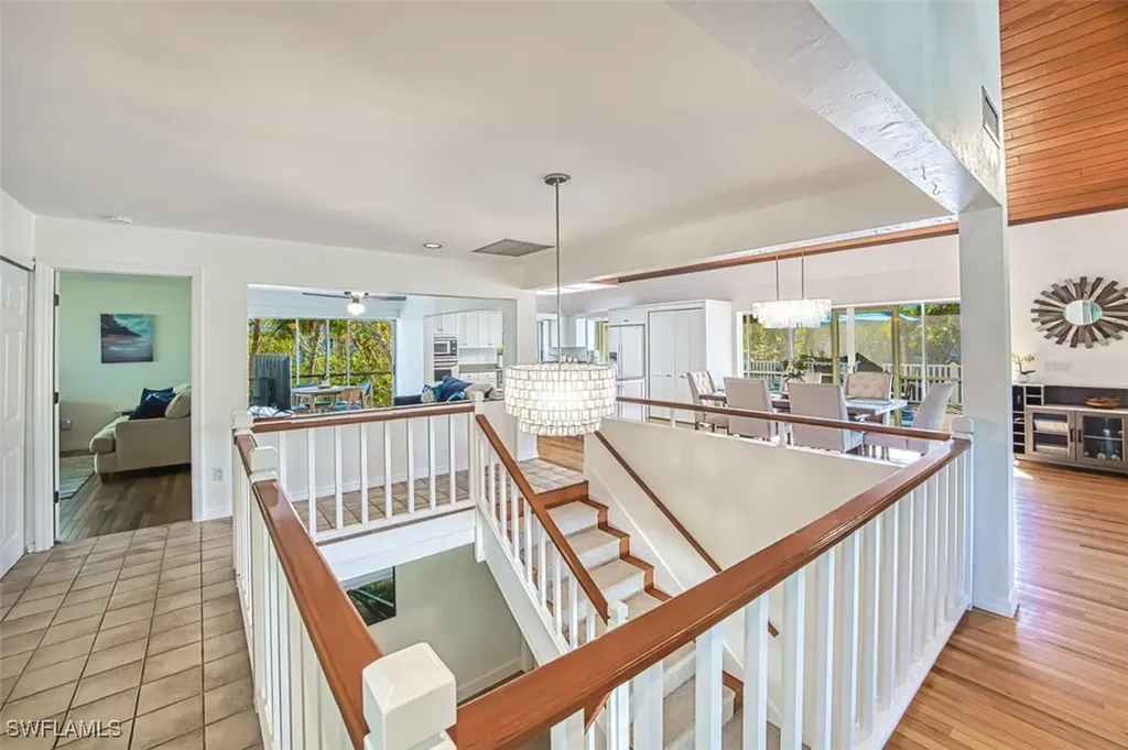 459 Lagoon Drive Sanibel FL 33957
