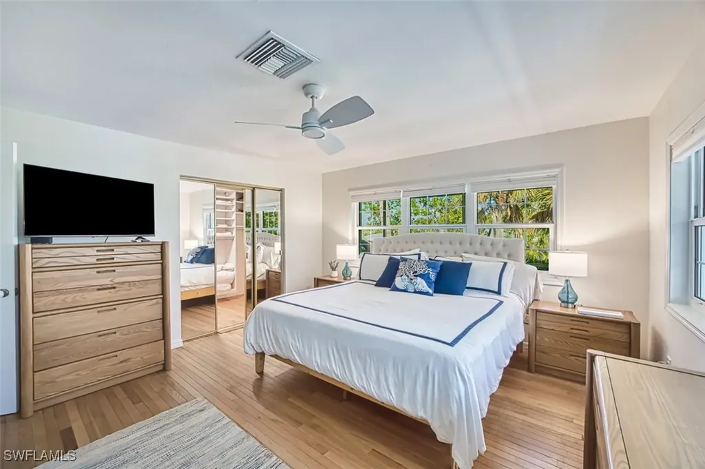 459 Lagoon Drive Sanibel FL 33957