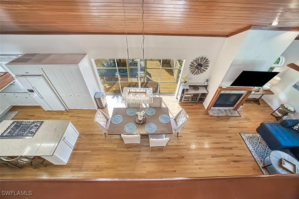 459 Lagoon Drive Sanibel FL 33957