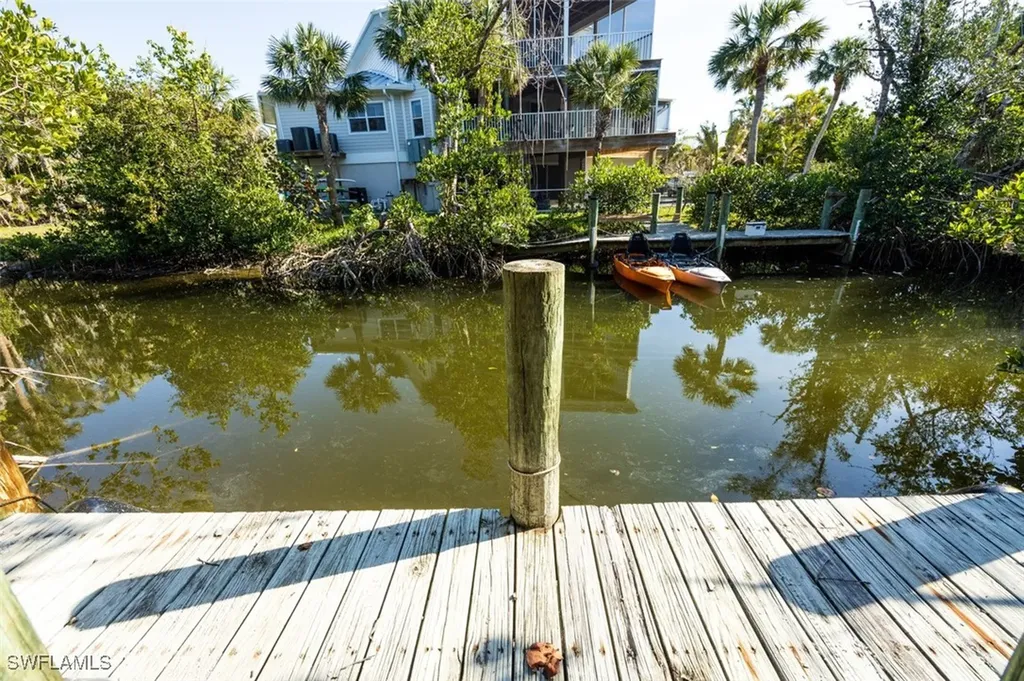 459 Lagoon Drive Sanibel FL 33957