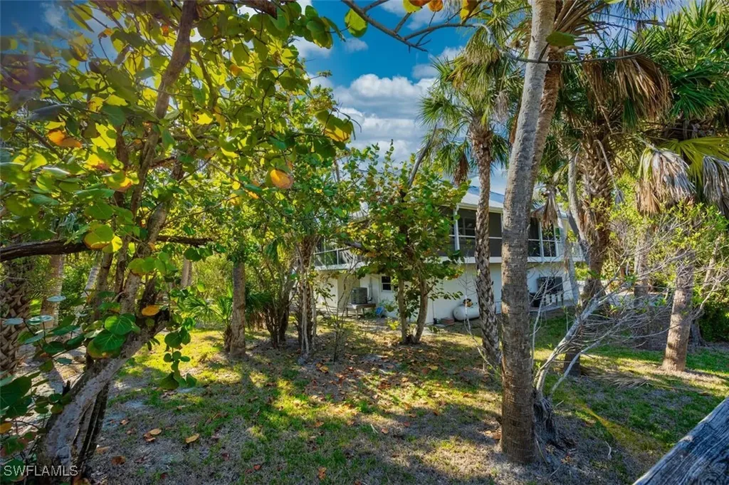 459 Lagoon Drive Sanibel FL 33957