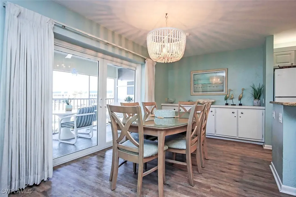 827 E Gulf Drive Sanibel FL 33957