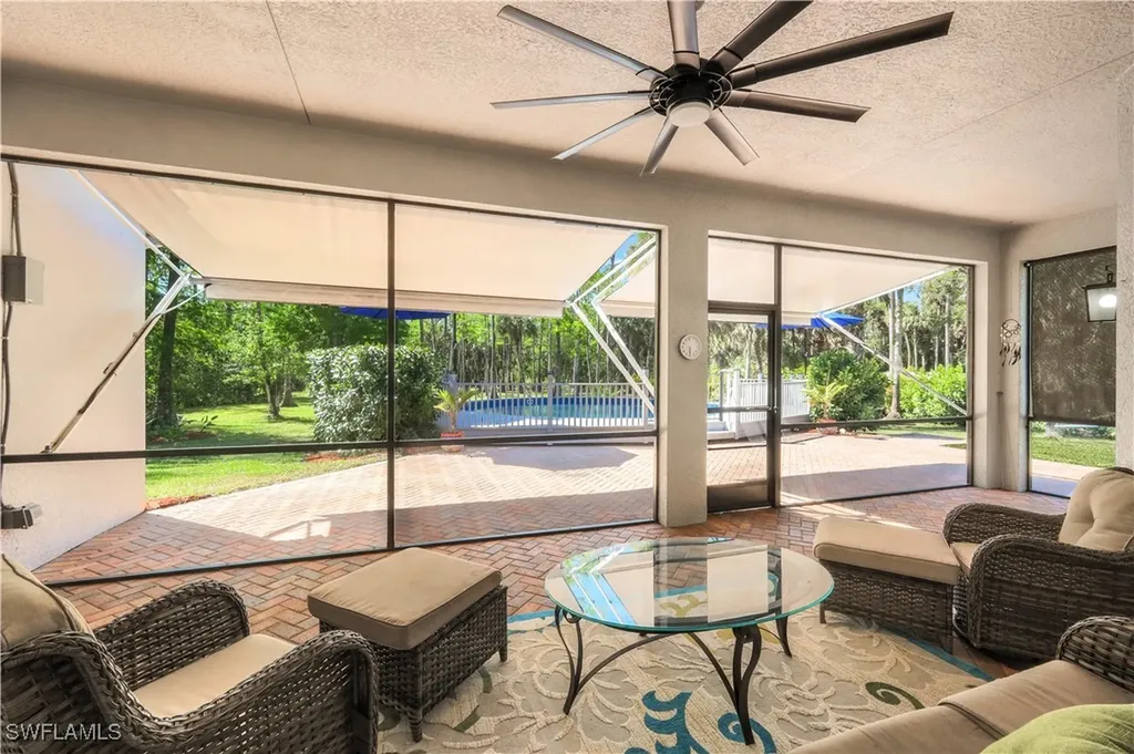 1420 14th Avenue NE Naples FL 34120