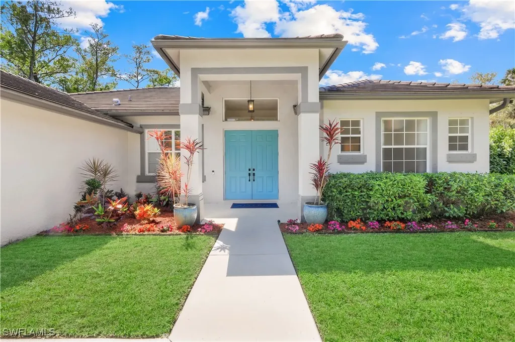 1420 14th Avenue NE Naples FL 34120