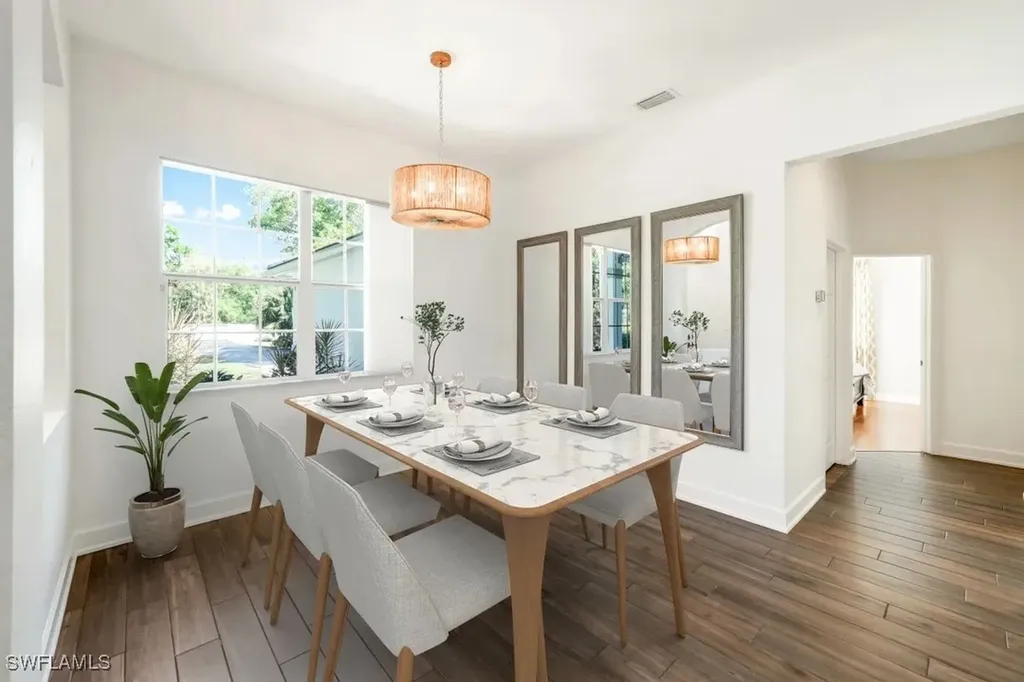 1420 14th Avenue NE Naples FL 34120