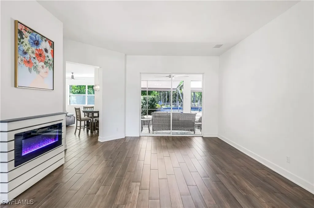 1420 14th Avenue NE Naples FL 34120