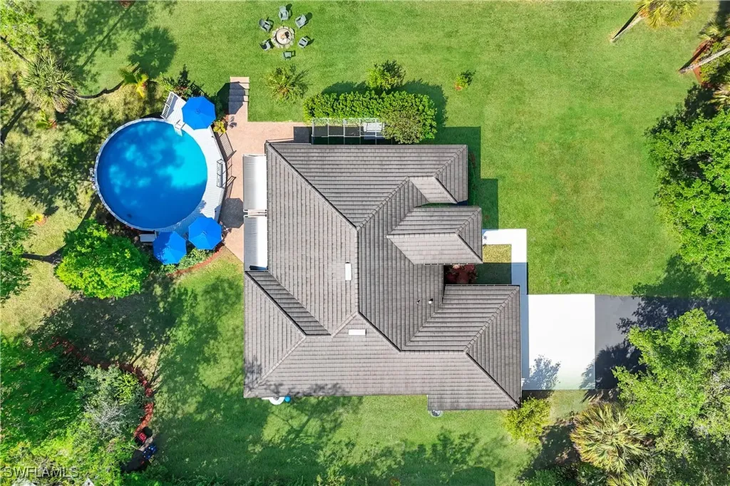 1420 14th Avenue NE Naples FL 34120