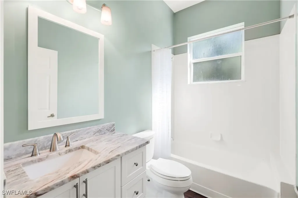 1420 14th Avenue NE Naples FL 34120