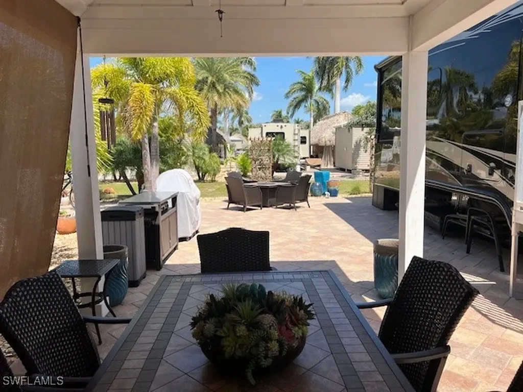 10317 Fire Flag Trail Fort Myers FL 33905