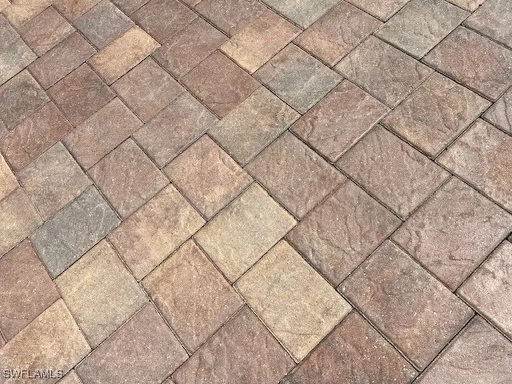 10317 Fire Flag Trail Fort Myers FL 33905