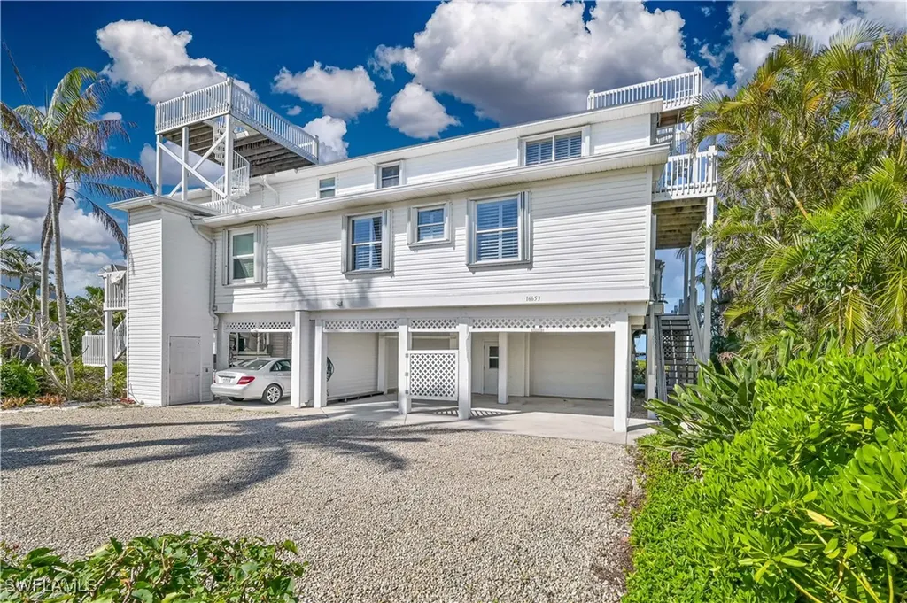 16653 Seagull Bay Court Bokeelia FL 33922