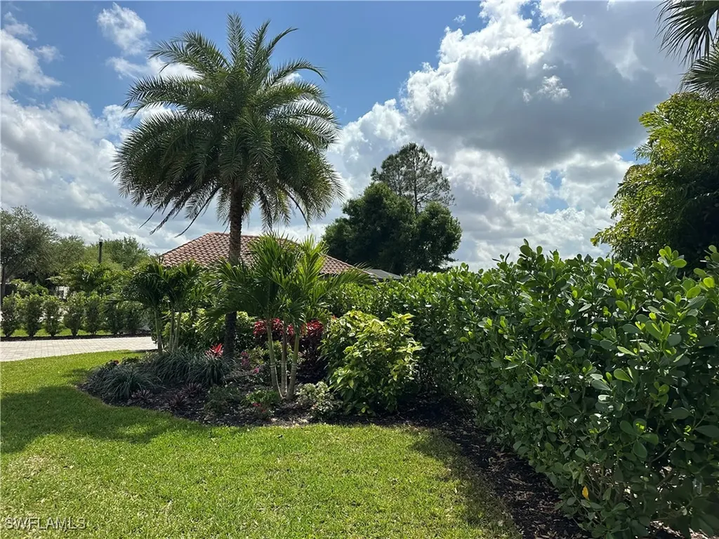 13893 Golden Palms Circle Fort Myers FL 33913