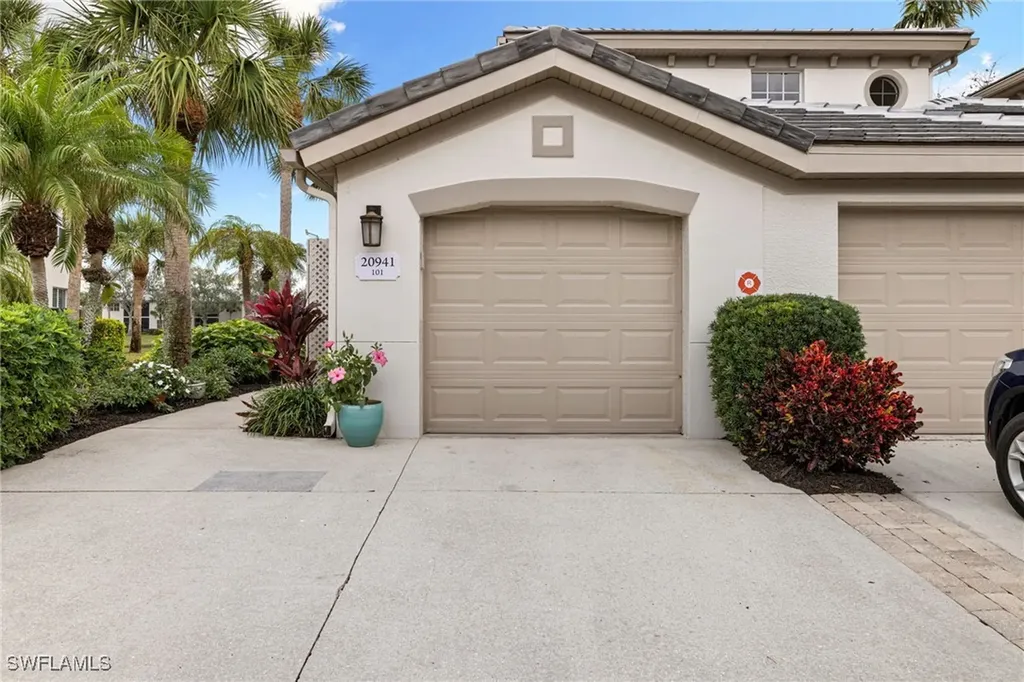 20941 Island Sound Circle Estero FL 33928