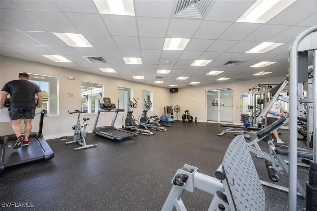 3512 Pilot Circle Naples FL 34120