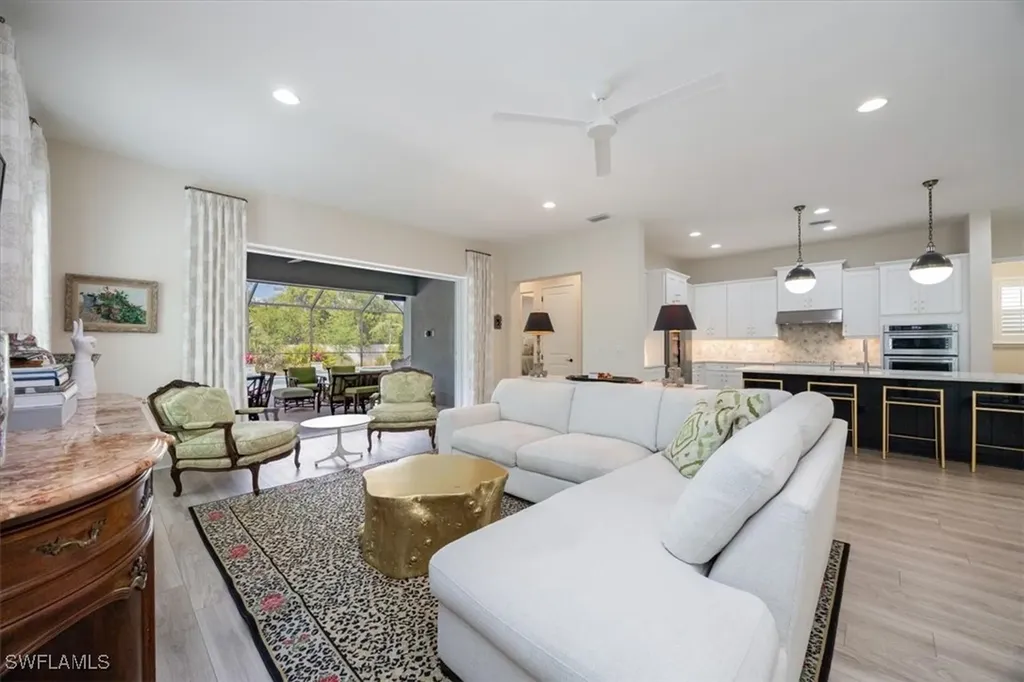 3512 Pilot Circle Naples FL 34120