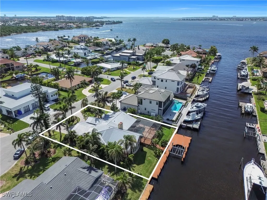 813 Cape View Drive Fort Myers FL 33919