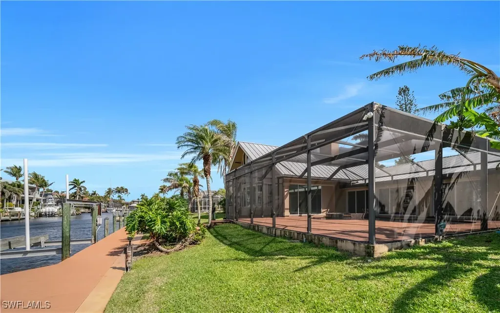 813 Cape View Drive Fort Myers FL 33919