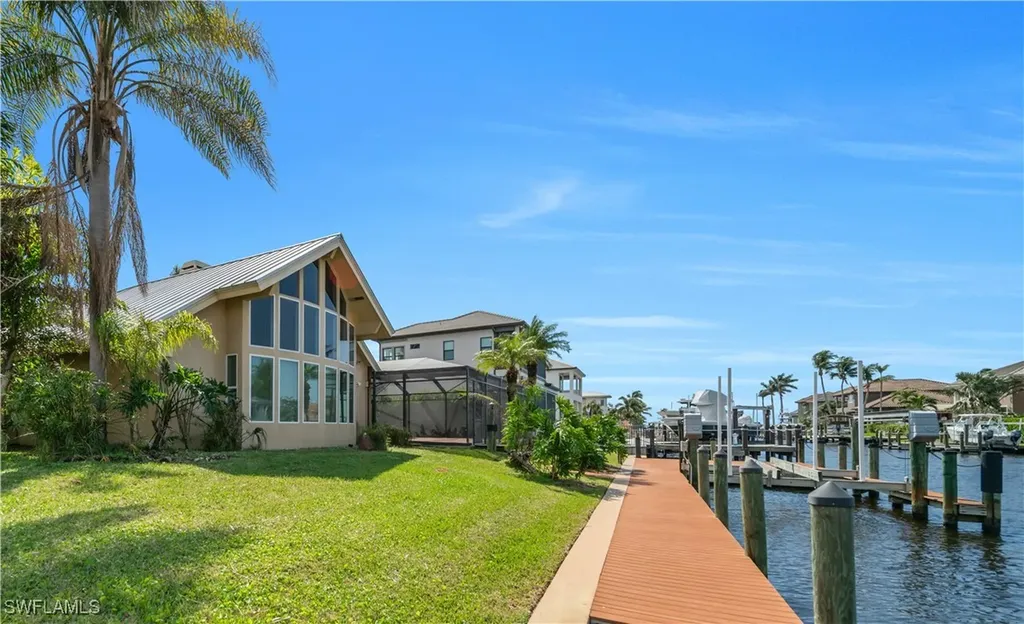813 Cape View Drive Fort Myers FL 33919