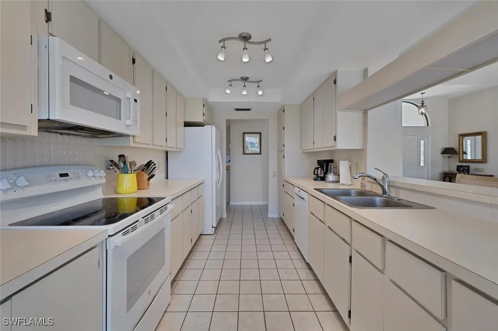 28481 Winthrop Circle Bonita Springs FL 34134