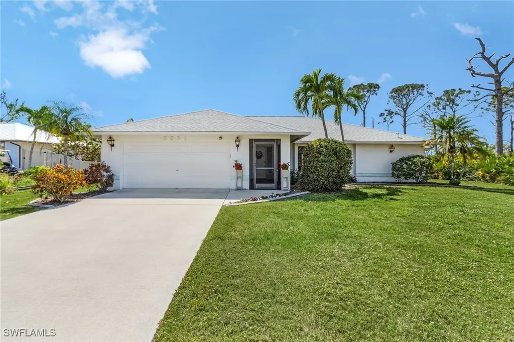 ST. James City FL, 3851 Tangerine Drive