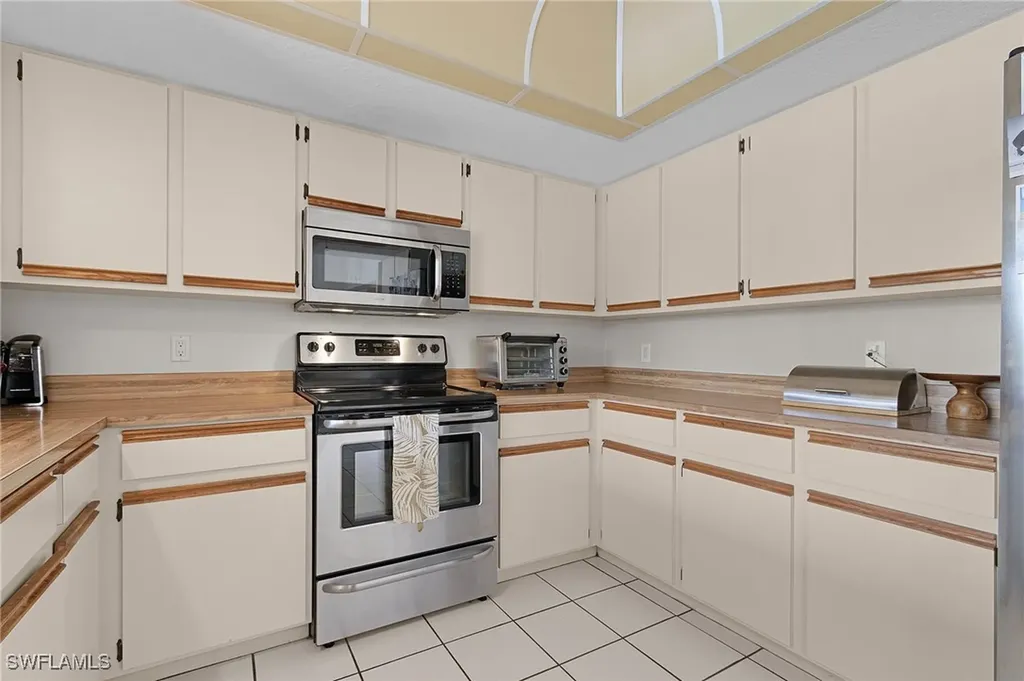 3851 Tangerine Drive St. James City FL 33956